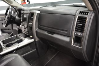 Dodge RAM 2018 R/T_5.7_Hemi_500Hp_68.000klm!!!-thumb-15