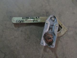 ΓΡΥΛΟΣ ΠΑΡΑΘΥΡΟΥ ΠΙΣΩ ΑΡΙΣΤΕΡΟ FORD ESKORT 