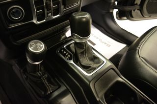 Jeep Gladiator 2022 3.0lt_V6_OverLand_TrailRated_32.000klm!!!-thumb-17