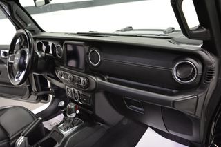 Jeep Gladiator 2022 3.0lt_V6_OverLand_TrailRated_32.000klm!!!-thumb-21
