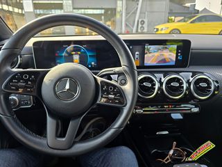 Mercedes-Benz A 180 '20 Sedan 