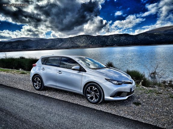 Toyota Auris '16  1.4 D-4D Life