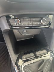 Opel Corsa 2024 1.2i 12V Design & Tech S/S-thumb-12