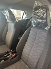 Opel Corsa 2024 1.2i 12V Design & Tech S/S-thumb-15