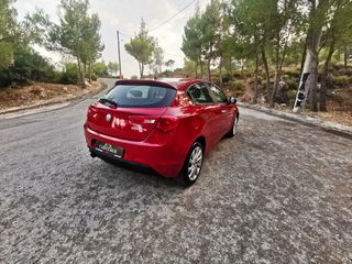 Alfa Romeo Giulietta 2019-thumb-4