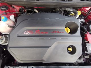 Alfa Romeo Giulietta 2019-thumb-26