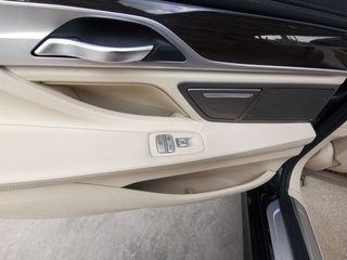 Bmw 730 2016 DIESEL Long auto 265 4d roof-thumb-33