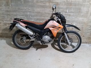 Yamaha XT 125X '05