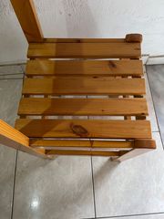 Καρέκλα ξυλινη