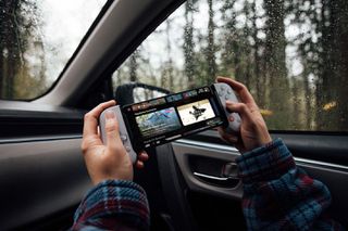 Backbone - One Mobile Gaming Controller for iPhone - PlayStation Edition-thumb-2