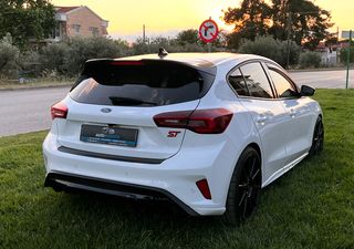 Ford Focus 2023 ST TRACK-PACK-thumb-8