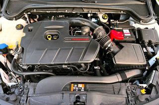 Ford Focus 2023 ST TRACK-PACK-thumb-38