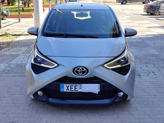 Toyota Aygo '20  1.0 x-play sport connect 