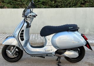Vespa GTS 300 2023 SUPER-thumb-4