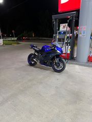 Yamaha YZF - R 7 '23