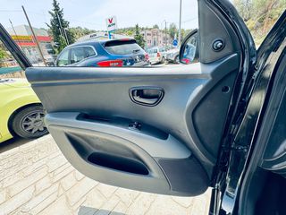 Hyundai i 10 2011 1.1 Clasic-thumb-14