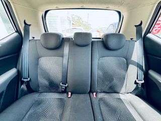 Hyundai i 10 2011 1.1 Clasic-thumb-15