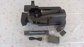 Panasonic AG-HMC71E