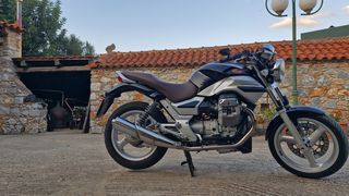 Moto Guzzi Breva 750 '08