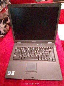 Lenovo 3000 C100