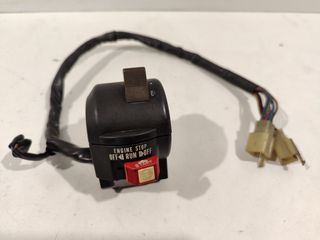 Kawasaki GPZ 750 Unitrak διακόπτης τιμονιού δεξιός 