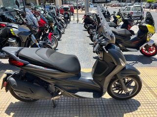 Piaggio Beverly 400 2022 Sport-thumb-1