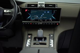DS DS7 2020 1.6 E-TENSE 4x4 So Chic 225hp Ελληνικο-thumb-31
