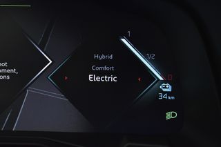 DS DS7 2020 1.6 E-TENSE 4x4 So Chic 225hp Ελληνικο-thumb-35