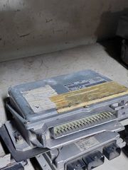 ΕΓΚΕΦΑΛΟΣ ΚΙΝΗΤΗΡΑ PEUGEOT 406 CITROEN XANTIA 2.0 16V BOSCH 0261204066, 0 261 204 066,