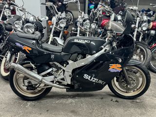 Suzuki GSX-R 400 1989