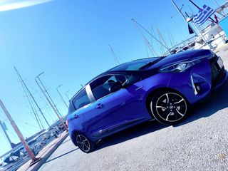 Toyota Yaris '17 1.5 Bi-Tone BLUE