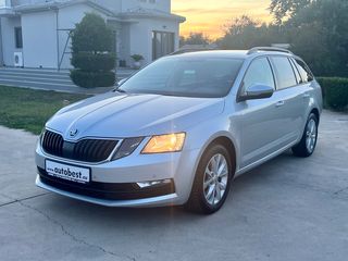 Skoda Octavia '20  Combi 2.0 TDI PREMIUM Edition DSG (7-Gear)