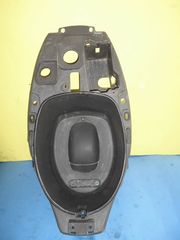 ΚΟΥΒΑΣ ΣΕΛΑΣ   	PIAGGIO SKIPPER 150  2Τ