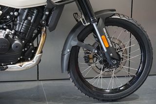 Royal Enfield Himalayan 2024 450-thumb-16