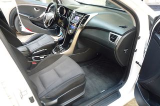 Hyundai i 30 2014 1.4CRDi Style-thumb-9