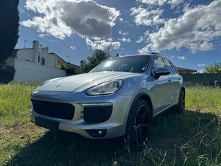 Porsche Cayenne '16