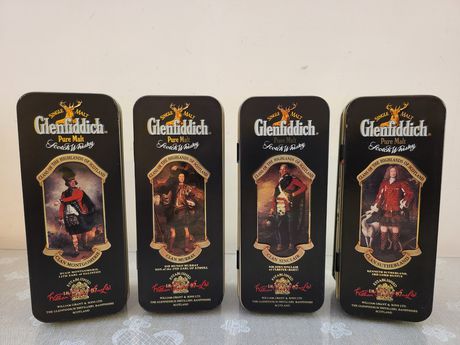 Σετ με 4 διαφορετικα μεταλλικα Glenfiddich κουτια. Clans of the Highlands of Scotland. 
