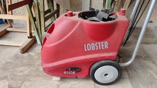 Πωλείται μηχάνημα τροφοδοσίας Lobster Elite