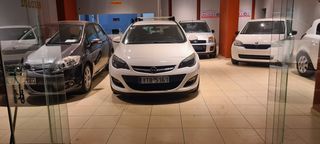 Opel Astra '15 Ελληνικό book service αντιπροσ