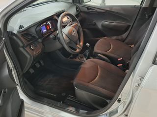 Opel Karl 2016-thumb-12