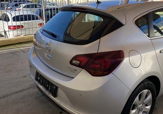 Opel Astra 2014 1.6 CDTI ecoFlex-thumb-6