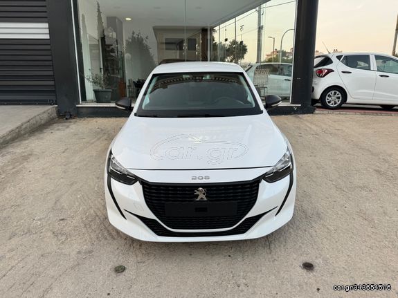 Peugeot 208 2021