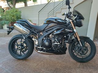 Triumph Speed Triple 1050 '12