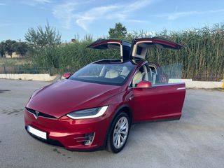 Tesla Model X '18 100D