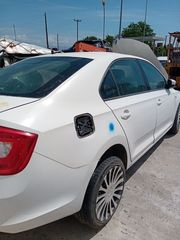 SKODA RAPID-thumb-1