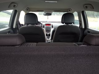 Opel Astra 2012  1.3 CDTI ecoFlex Edition-thumb-32