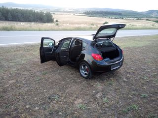 Opel Astra 2012  1.3 CDTI ecoFlex Edition-thumb-10