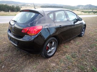Opel Astra 2012  1.3 CDTI ecoFlex Edition-thumb-12
