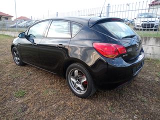 Opel Astra 2012  1.3 CDTI ecoFlex Edition-thumb-6