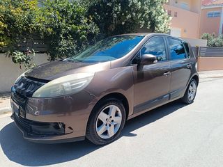 Renault Scenic '12